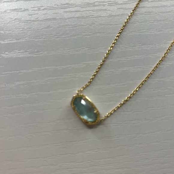 Icey blue Kendra Scott necklace - Picture 2 of 3